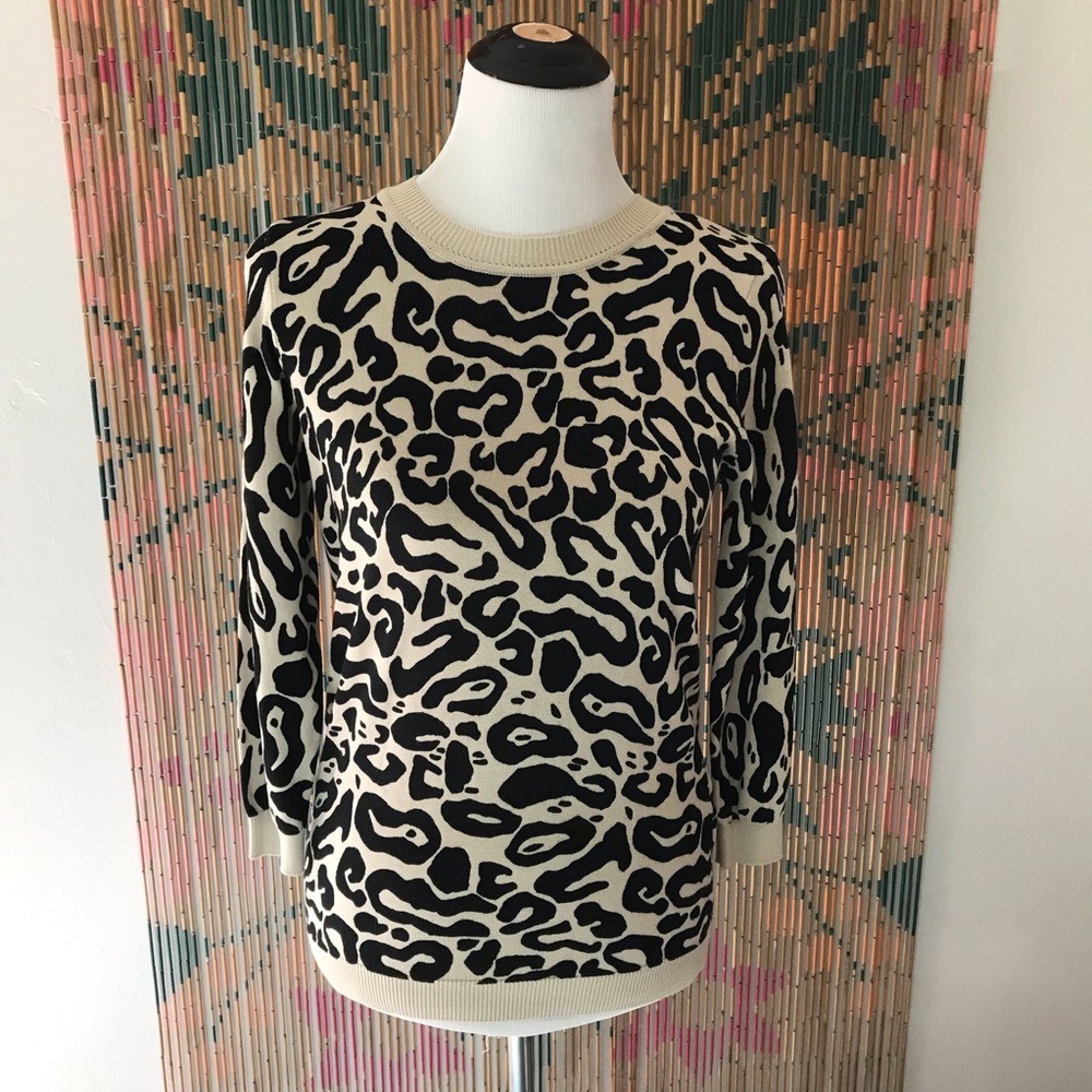 Forever 21 Leppard Print Crew Neck Sweater